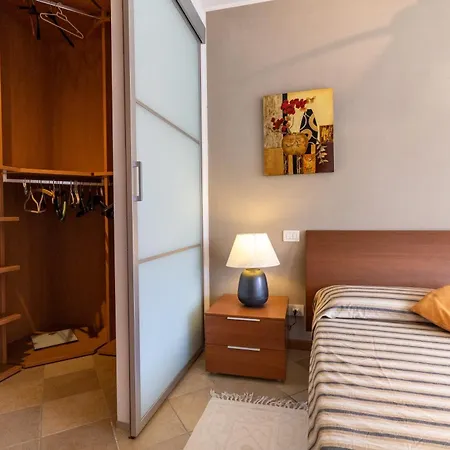 Apartment Con Splendido Terrazzo